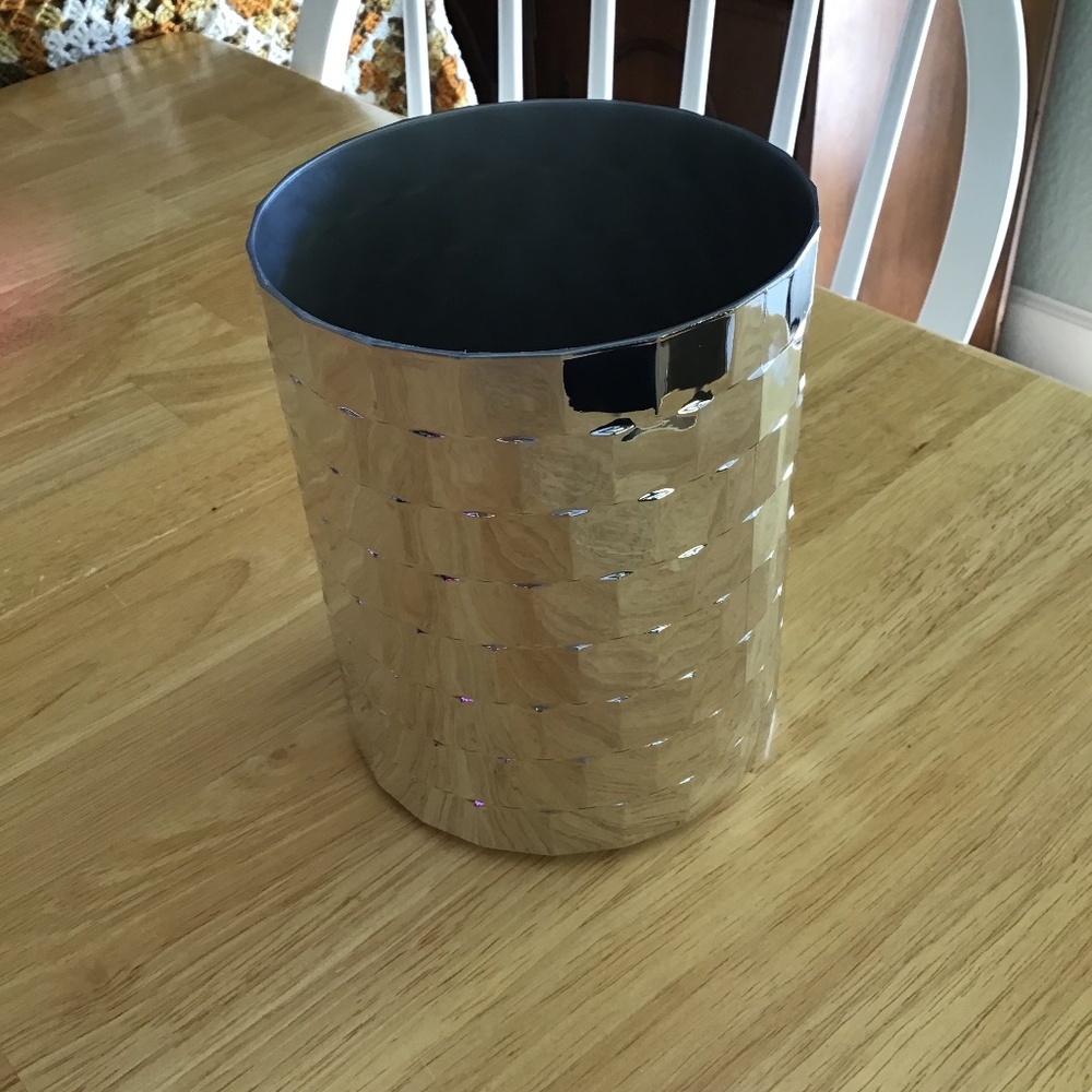 Target Bullseye Valentine’s Day Disco Ball Planter - 1 Silver and 1 Purple - Picture 10 of 10